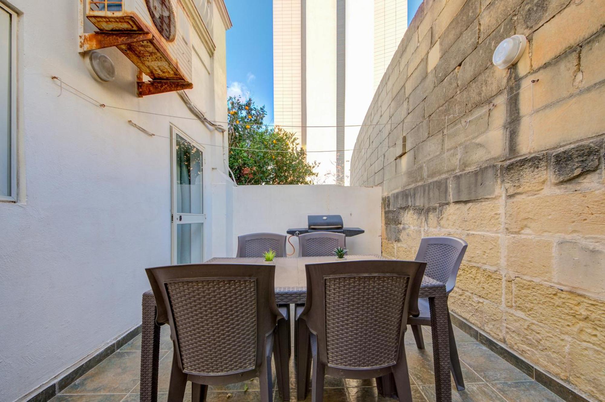 St Julian'S Unique 3-Bedroom Apartments Sleeps 9-10 Saint Julian's Екстер'єр фото